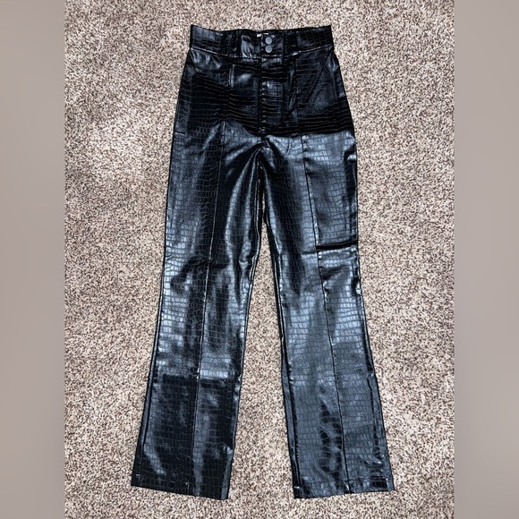 Bardot Pants - Picture 2 of 8